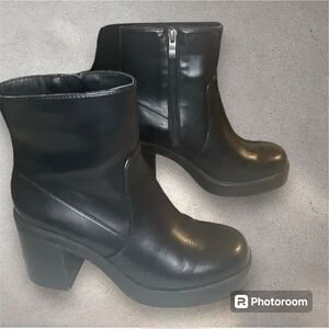 Steve Madden Womens Sz 7.5 Black Faux Leather Platform Chunky Boots 90's Y2K